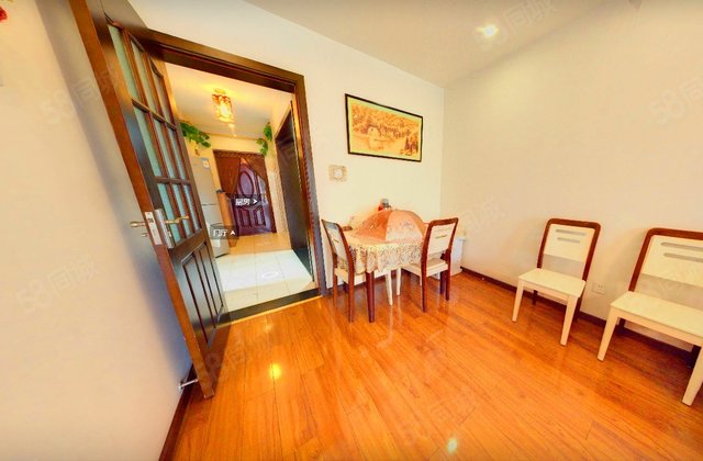 翡翠半岛国际社区2室2厅80.75㎡107万二手房图片