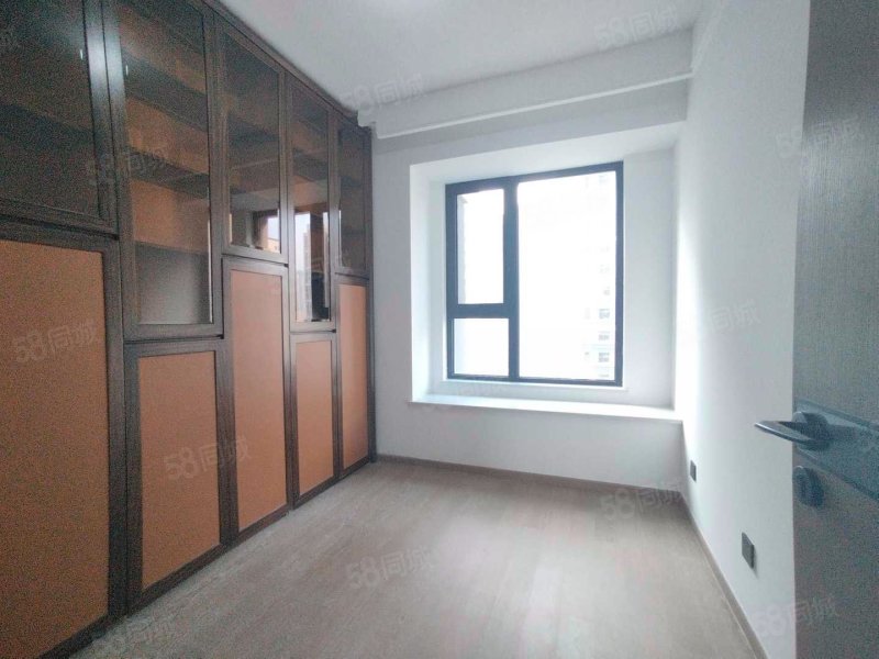 >大连房产信息>大连二手房>中山二手房>东港二手房>招商臻园>800_600