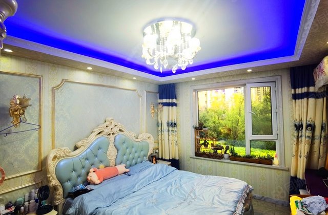 环球凯旋公馆3室2厅109.55㎡70万二手房图片