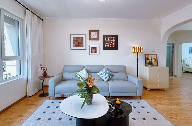 急售新一中附近，精装修好楼层，单价    多，南北通透免大税