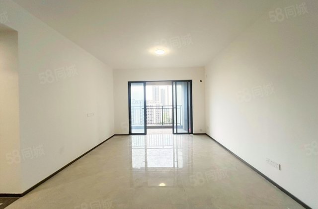 中交诚湾悦府4室2厅129.79㎡82.7万二手房图片