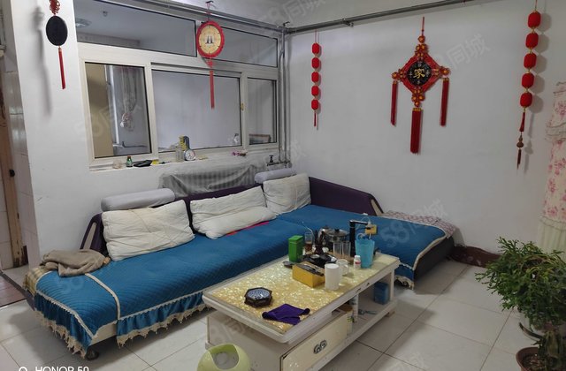 汽车九队家属院 小三居 商业配套成熟 近医院 正南朝向