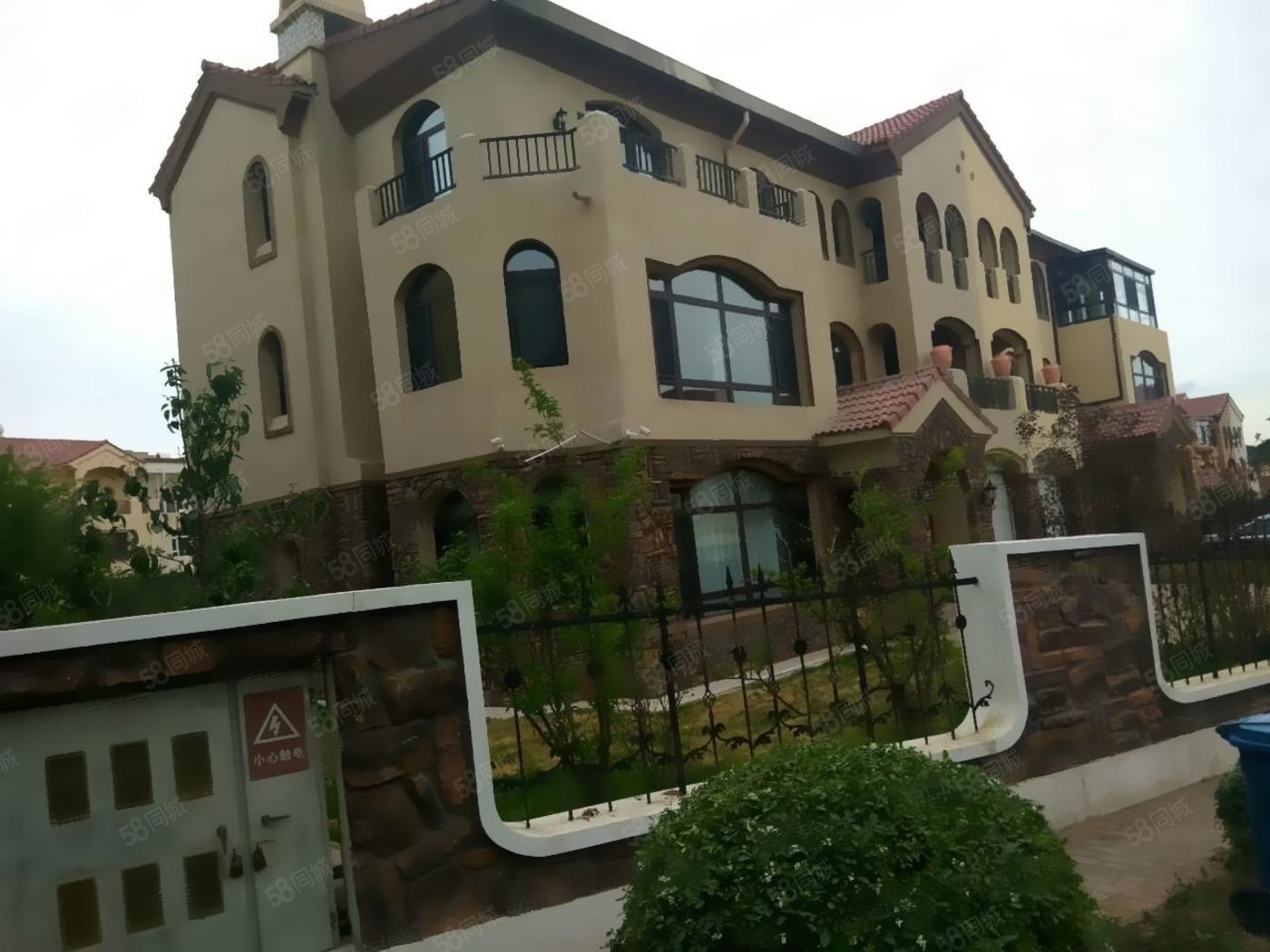 351平177万 现房 联排别墅 南北花园 棋盘山,碧桂园莫奈小镇(别墅)