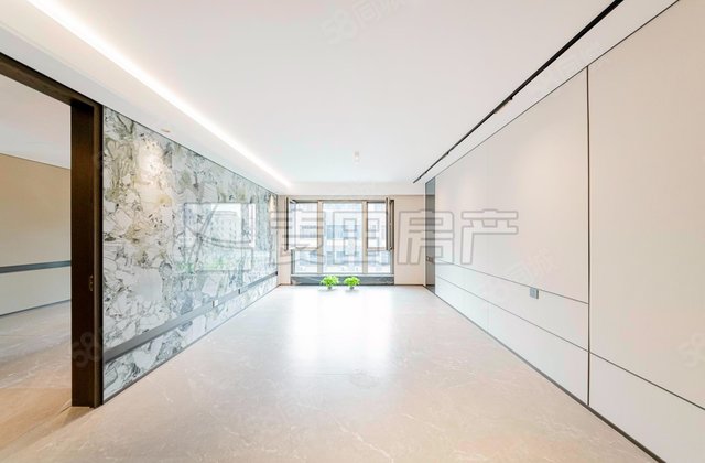 都闕臺(一区)3室2厅126.98㎡2222万二手房图片