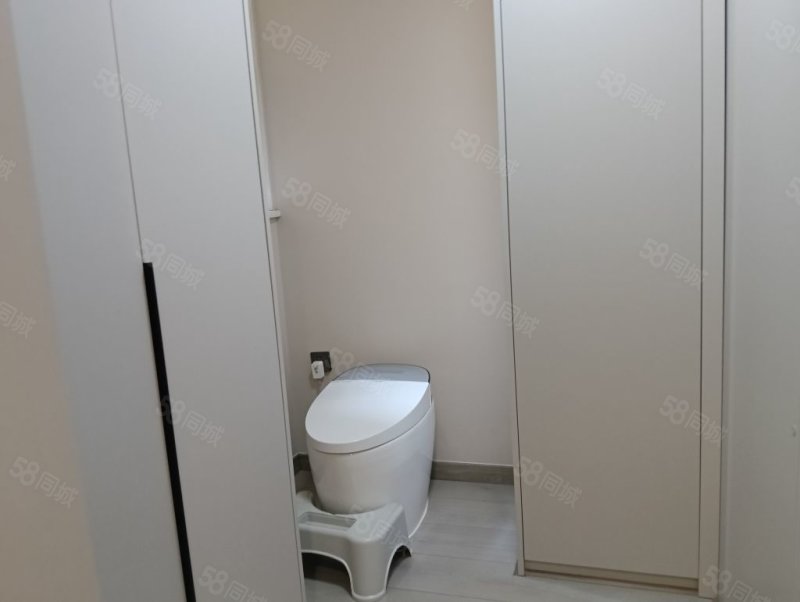 江南华城3室2厅2卫119.5㎡南北110万
