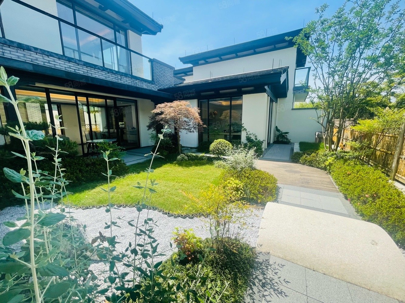 【10图】满二东家含泪急转,前排山景合院精装别墅,临安绿城桃李春风