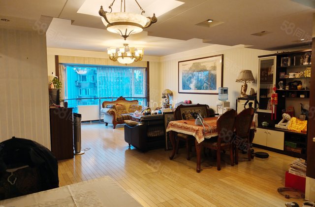 雅典国际社区3室2厅175.66㎡385万二手房图片