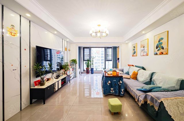 福晟钱隆国际4室2厅129.2㎡118万二手房图片