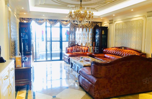 青秀万达公馆4室2厅223.54㎡248万二手房图片