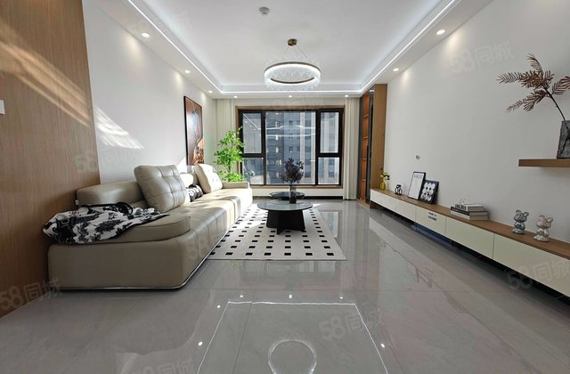 恒信温莎公馆3室2厅132㎡71.8万二手房图片