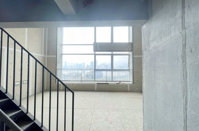 万科里金域国际(四期)4室2厅147.68㎡298万二手房图片