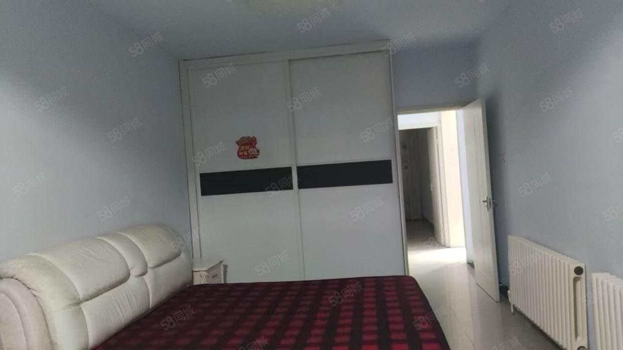 茂源小区3室1厅1卫123㎡南北45万