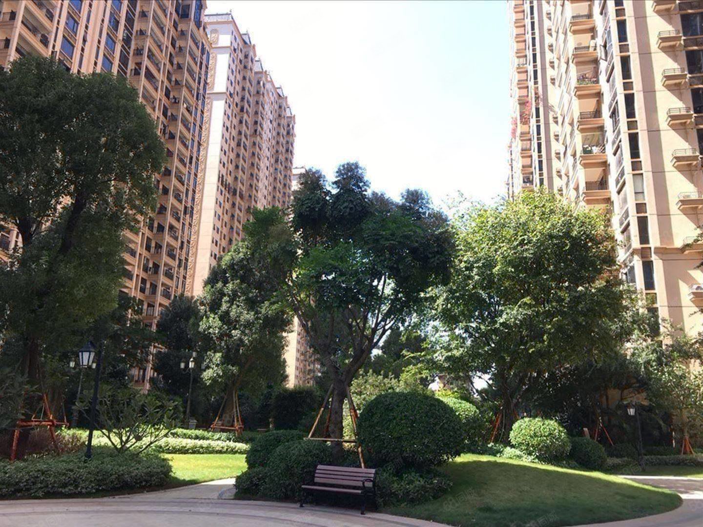 盛邦珑湖空中墅 4层楼中楼 南北通透户型 少有的户型