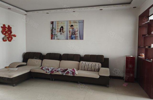 青青小镇3室2厅105㎡17万二手房图片