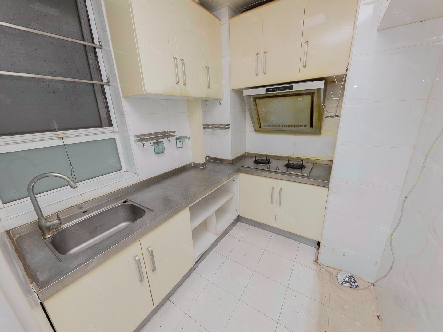 新起點嘉園1室1廳1衛(wèi)58㎡東610萬