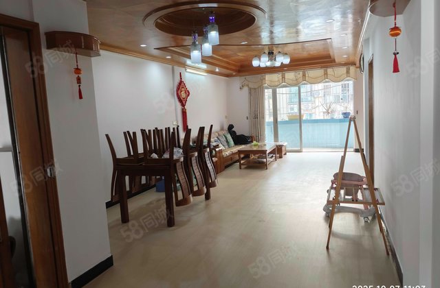 连平花园3室2厅112.15㎡65万二手房图片