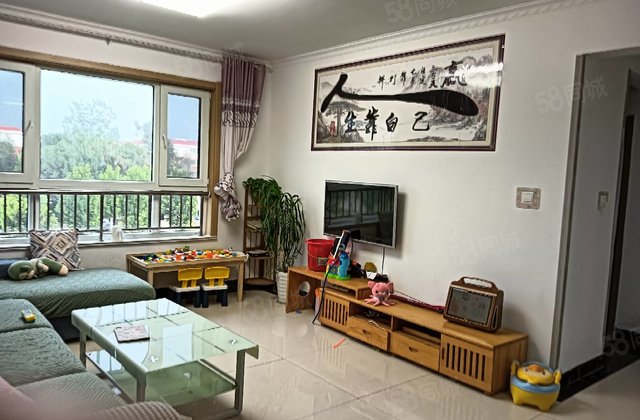 站前街附近电梯楼东边户，金水湾，万豪，嘉华苑，君悦华庭