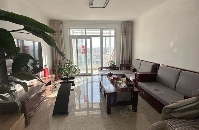 东昌湖南岸西安交大南北通透四居室带有车位储藏室随时可看房