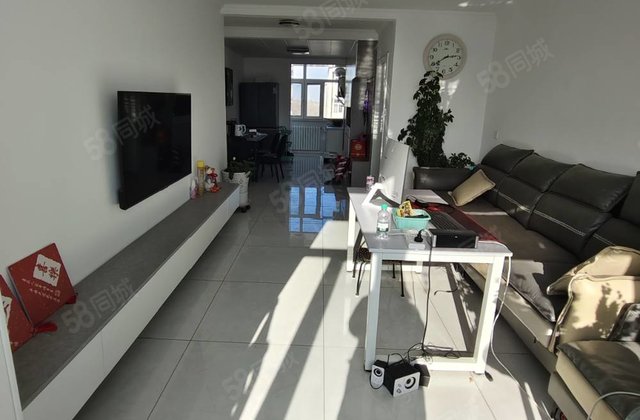 红卫星居住小区2室2厅66.3㎡11万二手房图片