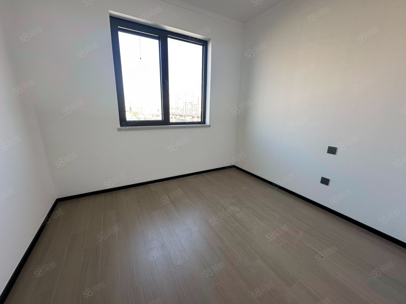 星譽(yù)BEIJING南區(qū)3室2廳2衛(wèi)105㎡南北450萬