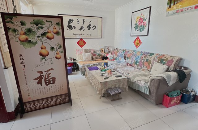文轩 一中外国语附近 电业局四院 龙山花园 停车方便