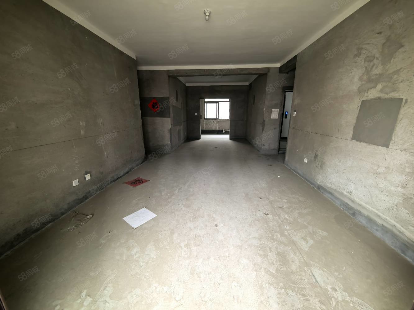 悦湖城4室2厅2卫153㎡南北110万