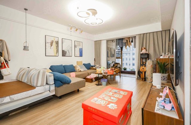 八方小区(B区)3室2厅138.85㎡358万二手房图片