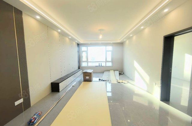 君地天城3室2厅136.17㎡60.8万二手房图片