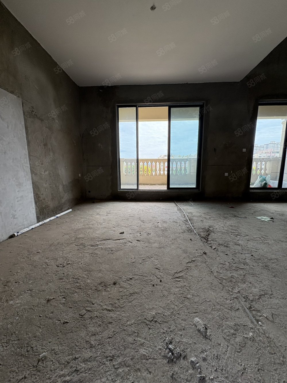 中梁壹号院(别墅)3室2厅3卫169㎡东南178万