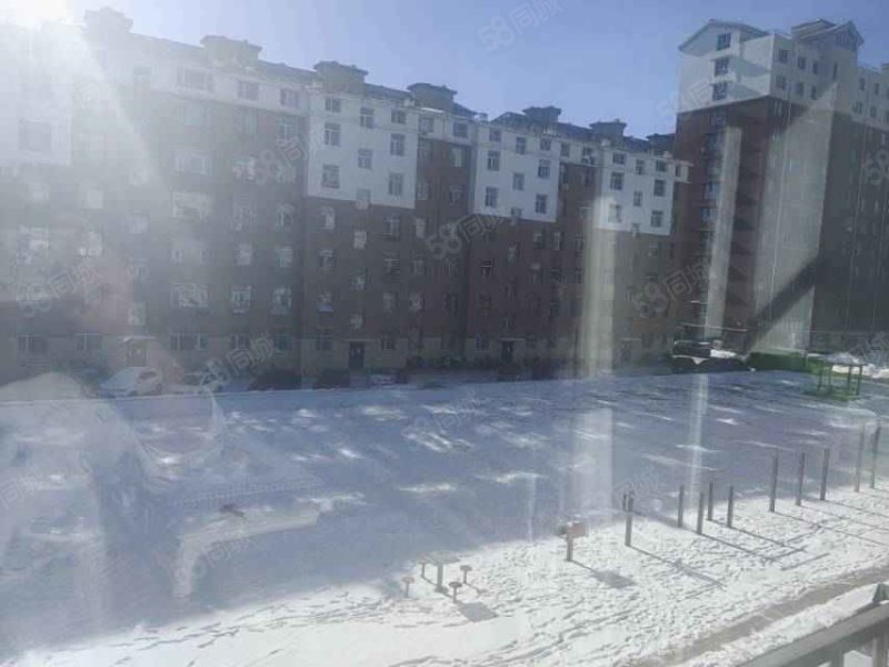 新世界花园2室0厅1卫76.69㎡南35万