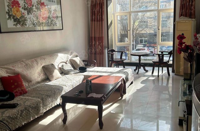 四季经典小区2室2厅99.28㎡55万二手房图片