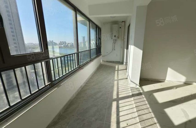 清水湾 东昌 百合新城 送车储 免大税   楼层 当代广场