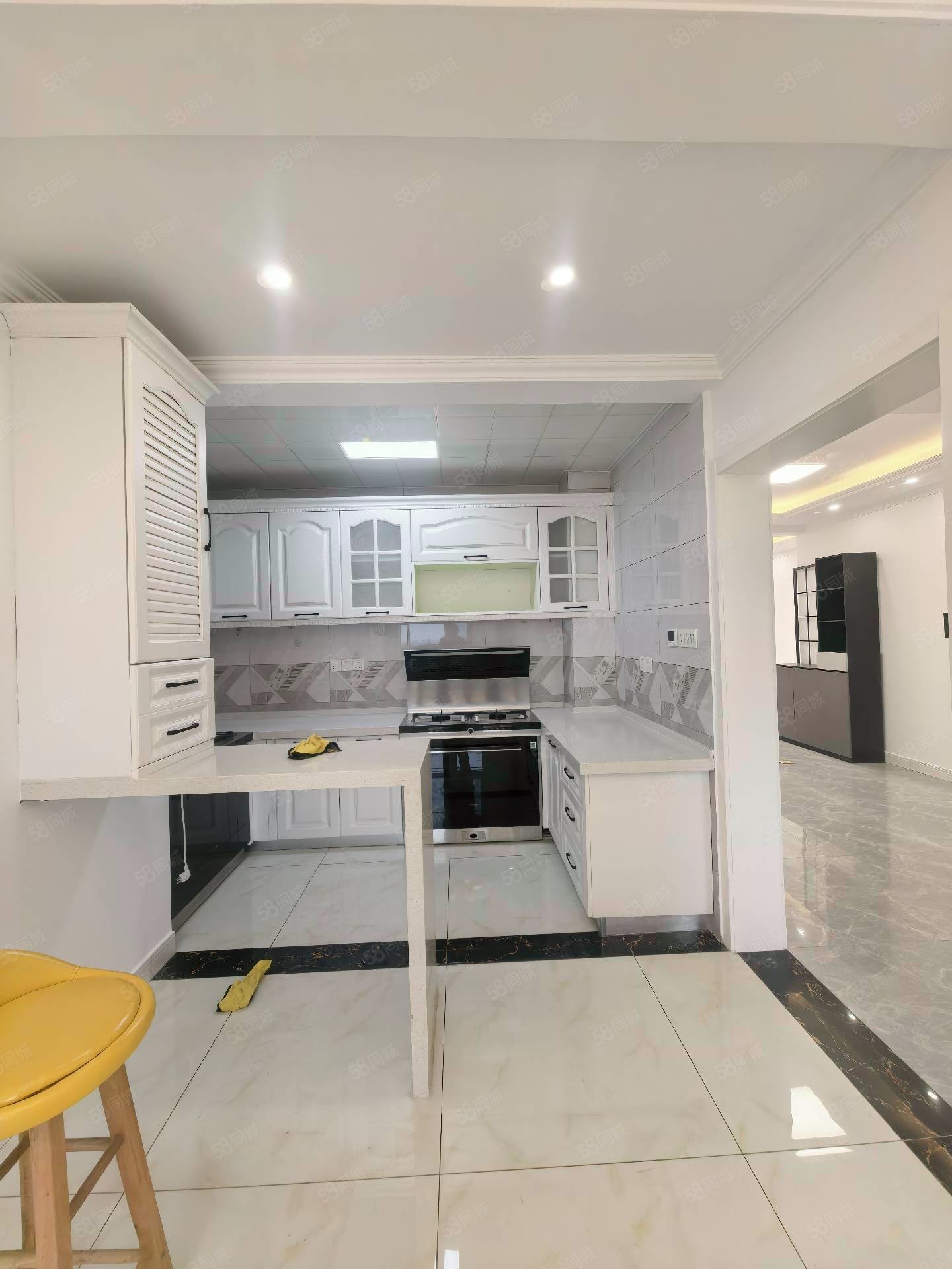 八達(dá)嶺孔雀城棲山會(huì)2室2廳1衛(wèi)89㎡南北52萬(wàn)