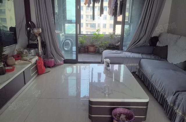 中华路 高楼层采光充足 小三房 次新房 医疗配套成熟