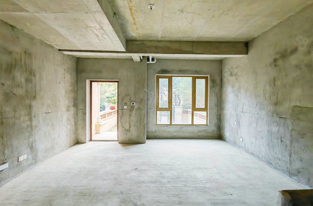 三盛翡俪山4室2厅224.99㎡188万二手房图片