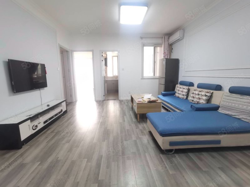 宏府鹍翔九天2室2厅1卫77㎡南123.9万