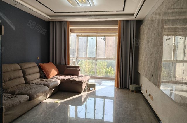 金域中央2室2厅95㎡48万二手房图片