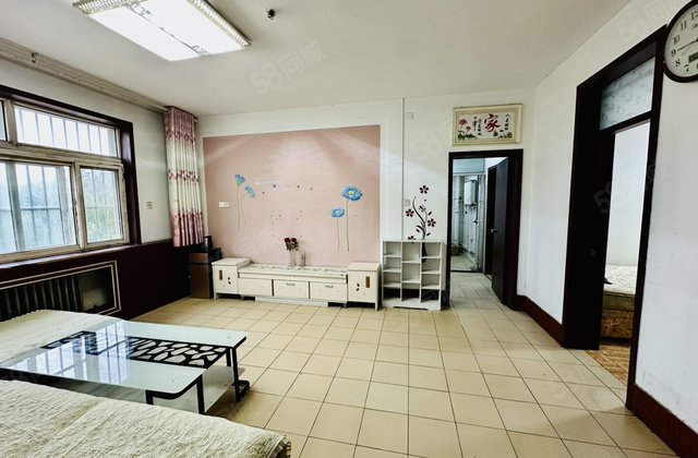 近火车站西文轩少林武校旁 好楼层三室朝阳 超大阳台电厂家属院