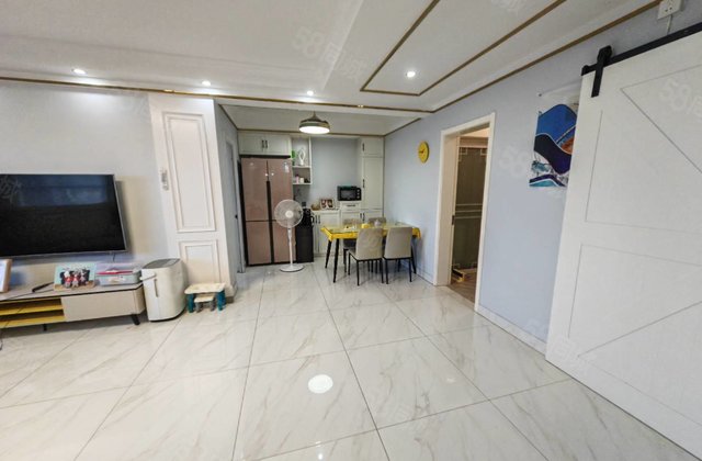 万达 信合花苑 精装带车位储藏室免大税