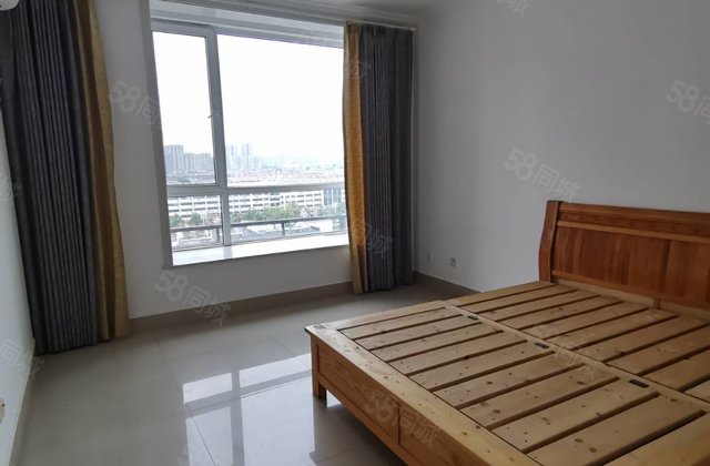 188万兴华路  ，老东昌领秀城 南北通透 电梯房 送车位