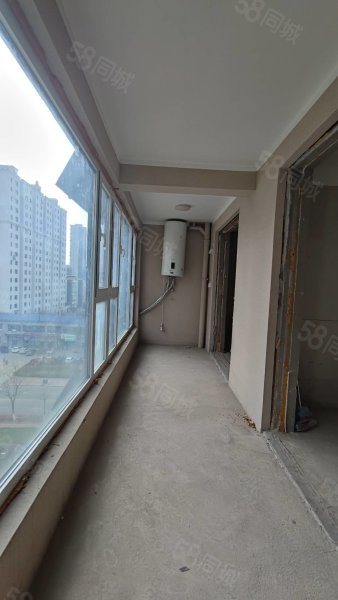 【10图】有钥匙 壹号学府138平 带储藏室车位 毛坯,壹号学府-日照58