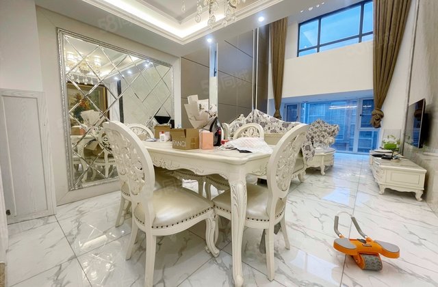 彩叠园1B期4室2厅137㎡210万二手房图片