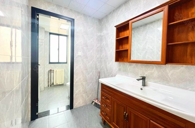 广厦水岸东方(一期)3室2厅147.09㎡116.8万二手房图片