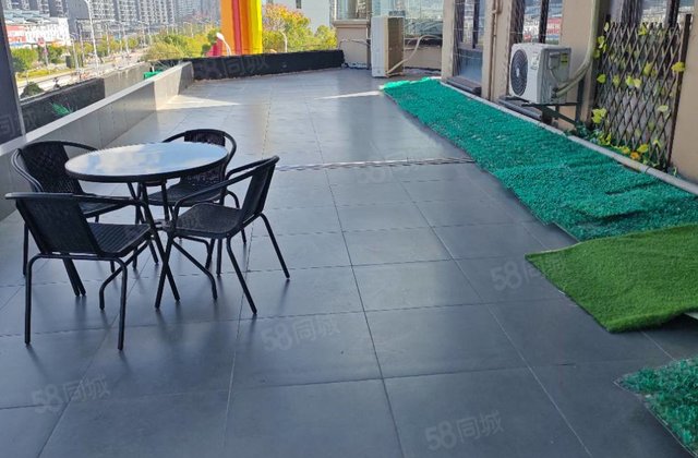 红都国际城君御4室2厅135㎡109万二手房图片