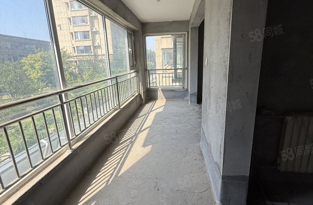 史丹利景城花园3室2厅138㎡53万二手房图片