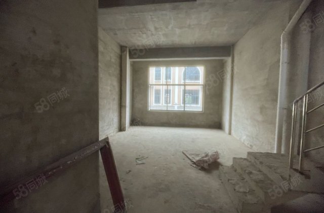 裕达新世纪5室1厅276.38㎡102万二手房图片