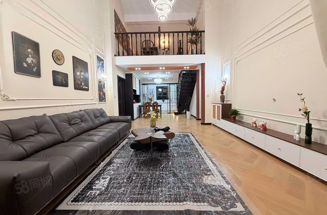 御溪谷小区4室2厅147.7㎡88.8万二手房图片