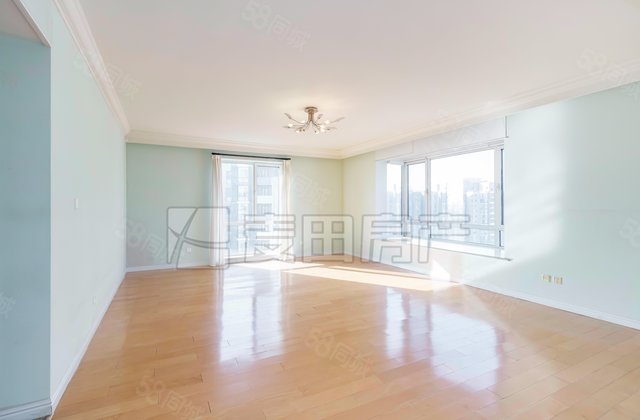 国兴观湖国际(北院)3室2厅175.44㎡1200万二手房图片