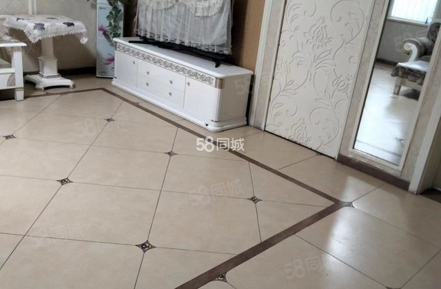 蓝湾国际3室2厅134㎡63万二手房图片