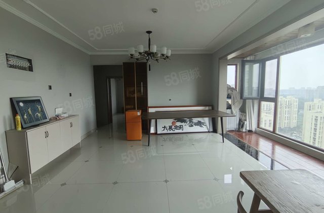 金田阳光城 高楼层视野无遮挡 次新小区 南北通透 小三房